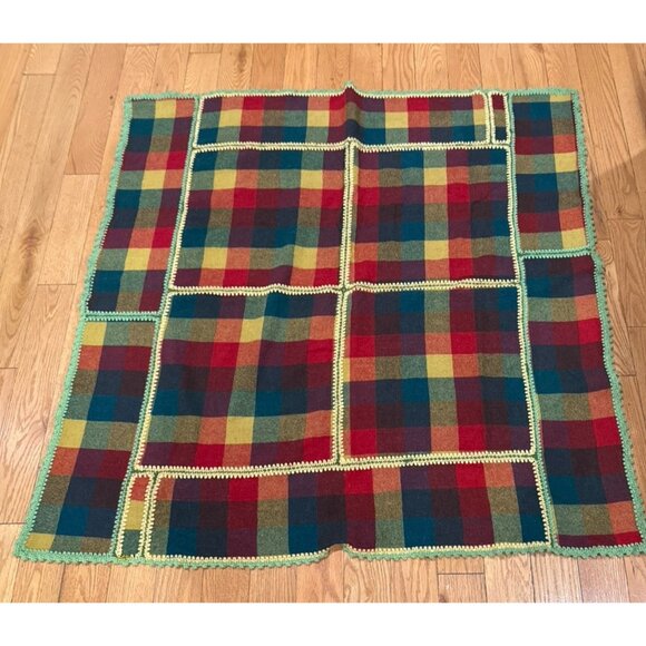 Vintage Wool Plaid Crocheted Block Lap Blanket Handmade Unique - Picture 8 of 8